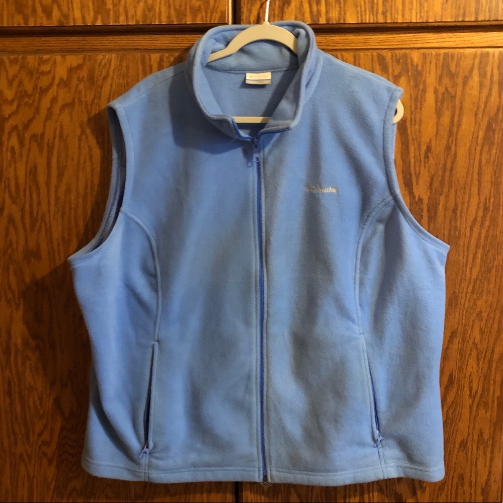 Columbia fleece vest
